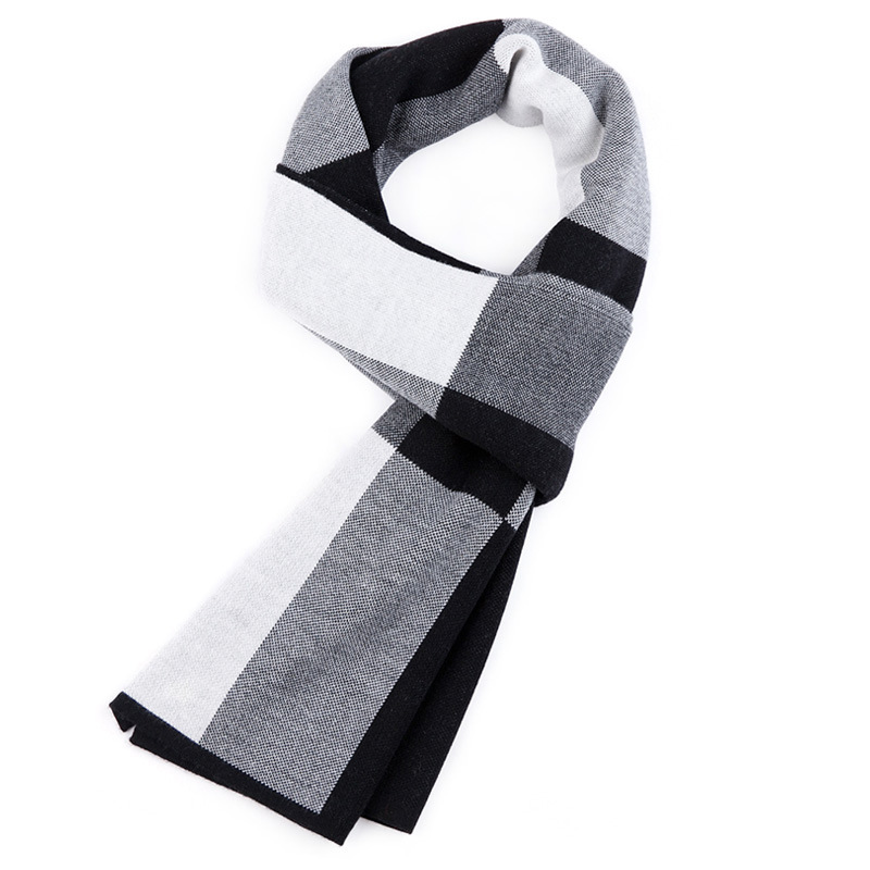 High Quality New Style Simple Fashionable Knitted Scarves